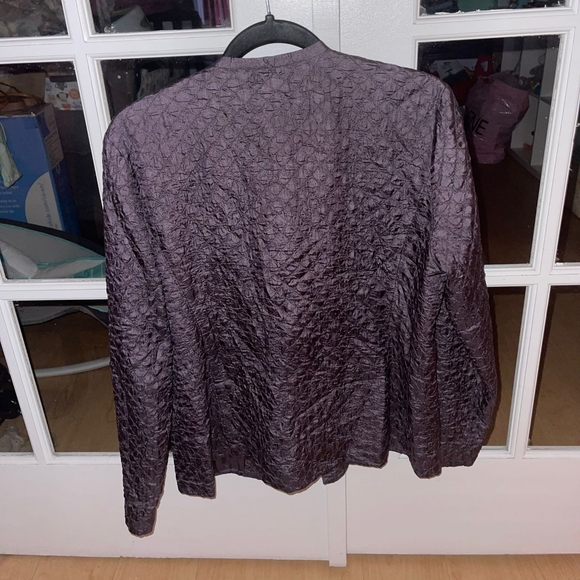 Jacket - Picture 3 of 4